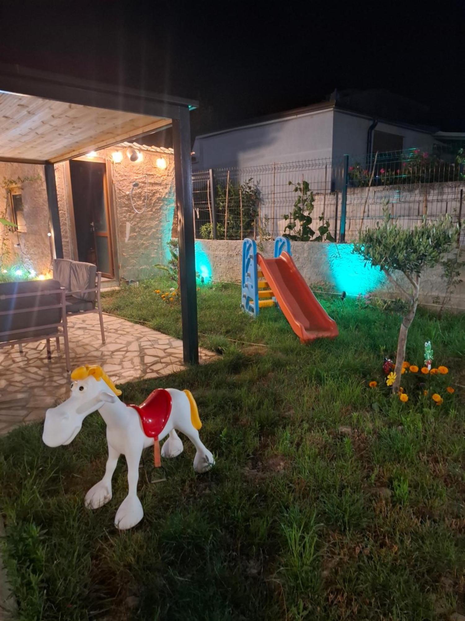 Vila Noar Vlorë Eksteriør billede