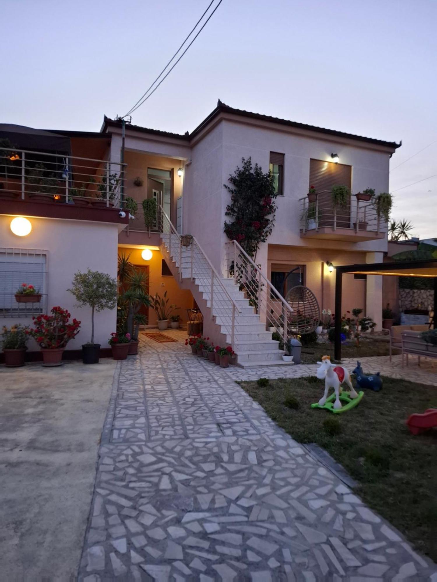Vila Noar Vlorë Eksteriør billede
